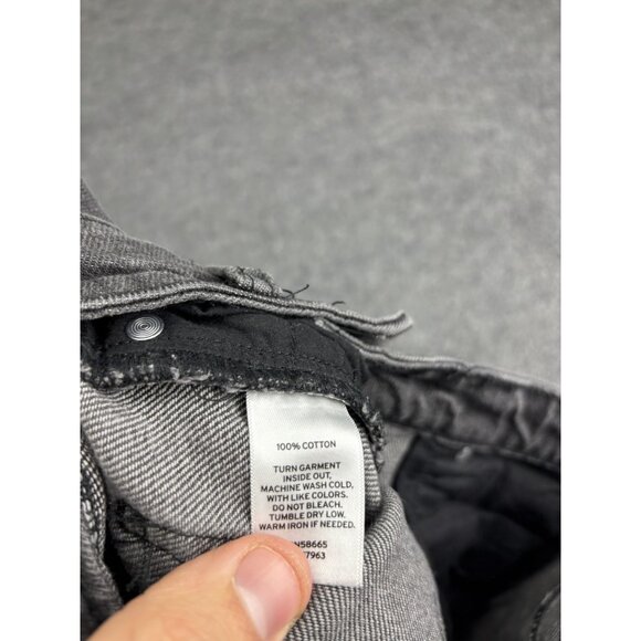 BP. High Rise Mom Jeans Womens 27 Gray Charcoal Wash Button Fly 100% Cotton - Picture 10 of 10